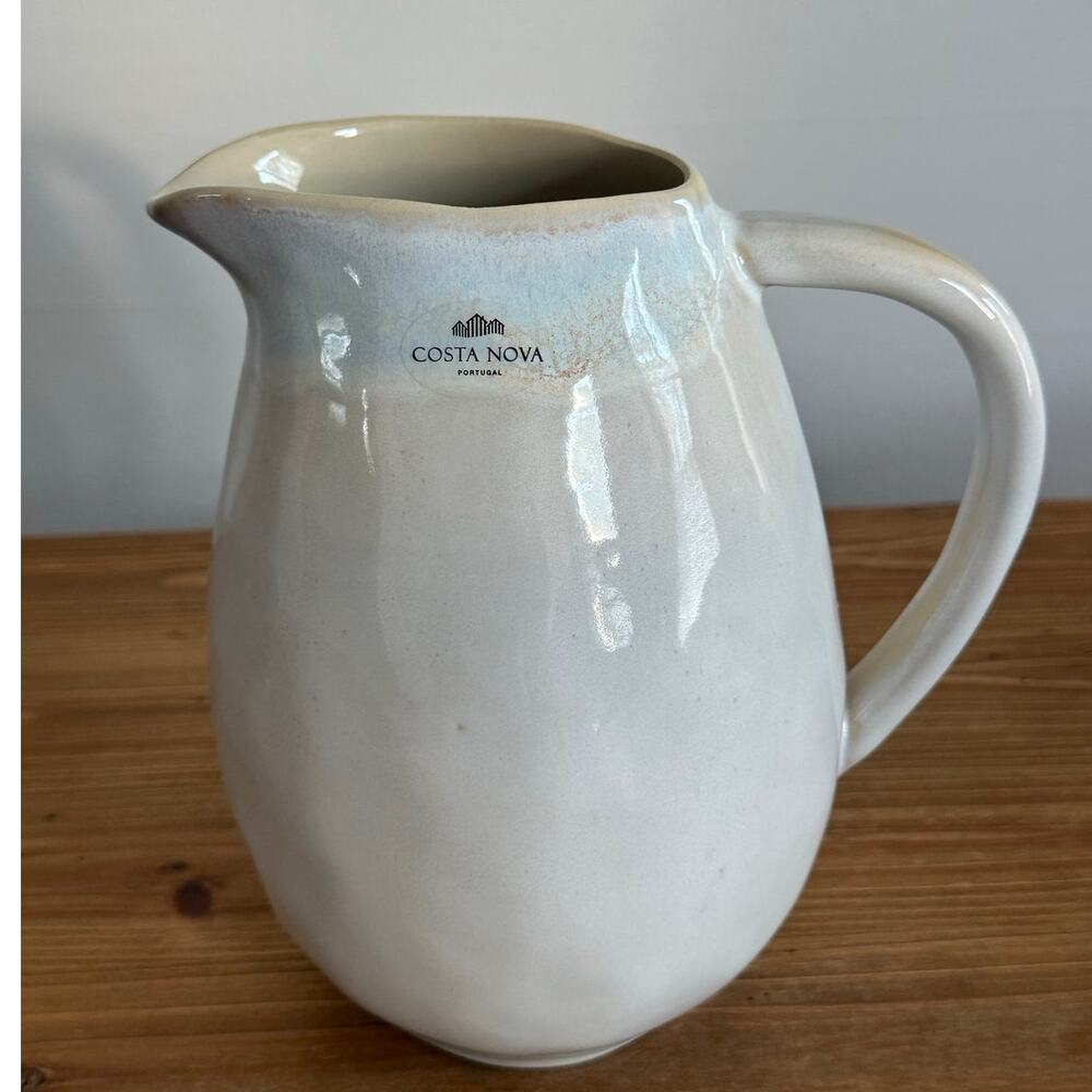 Casafina‎ Fontana Pitcher by Costa Nova Brisa in white stoneware